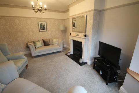 28 Albert Drive, Deganwy, Conwy, LL31 9SP