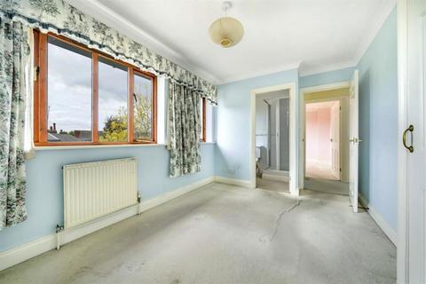 3 bedroom detached house for sale - Waterloo Road, Felpham, Bognor Regis, West Sussex, PO22 7EH