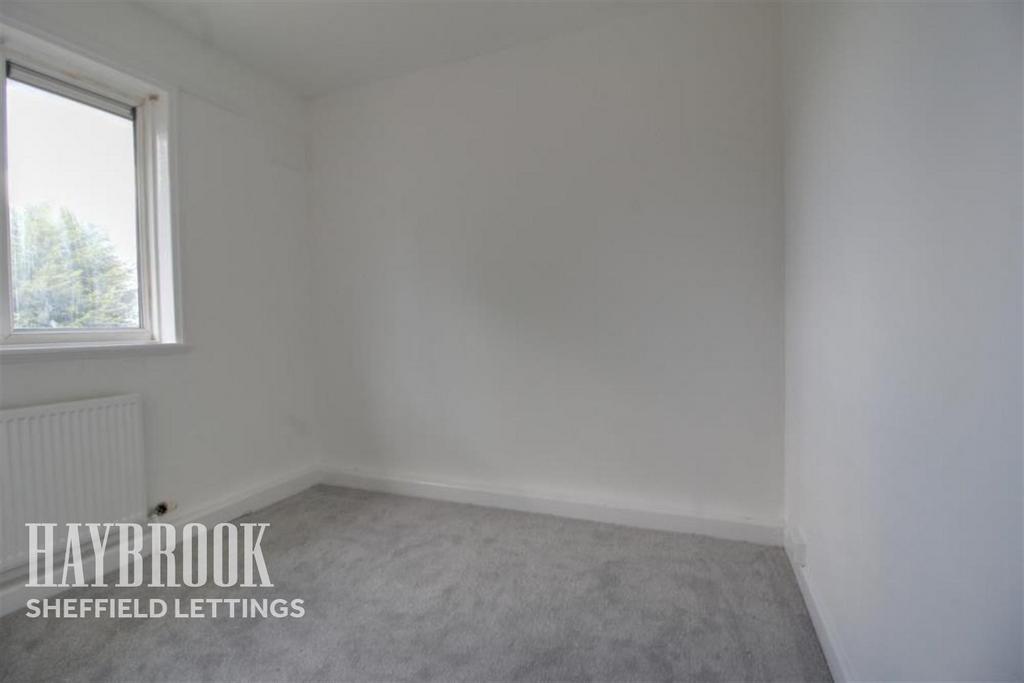 Nethershire Lane Shiregreen S5 2 bed semidetached house £795 pcm (£183 pw)