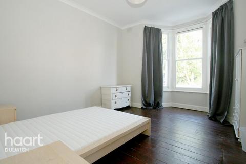 2 bedroom flat to rent, Graces Road, London