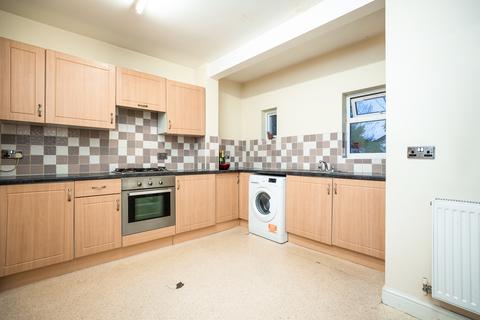 3 bedroom semi-detached house for sale - Whitley Wood Lane, Reading, RG2 8PN
