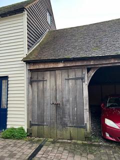 Garage to rent, Marine Walk Street, Hythe, CT21
