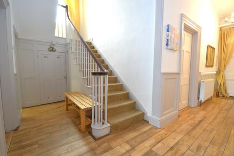 3 Barton Terrace, Dawlish, EX7 9QH