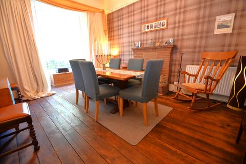 3 Barton Terrace, Dawlish, EX7 9QH