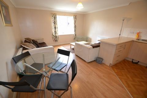 2 bedroom flat to rent, Lantern Court, Hall Lane, Baguley, Manchester, M23 1DJ