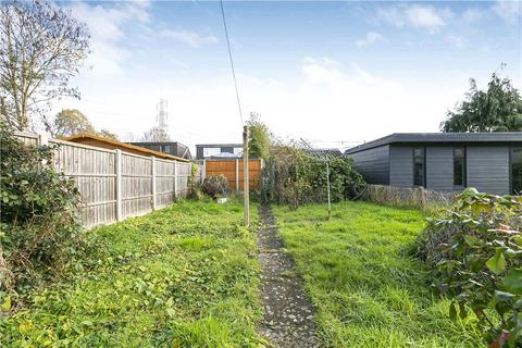226 Woodthorpe Road, Ashford, TW15 3NS