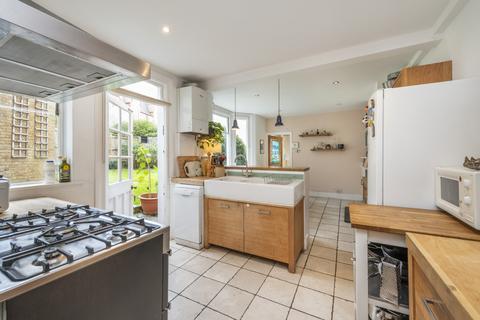 3 bedroom flat for sale - Dunstans Road, SE22