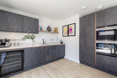 3 bedroom apartment for sale - Plot 192, Fourth floor 3 bedroom apartment at The Engine Yard, 43 Flat 19 , Shrubhill Walk EH7