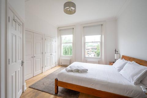2 bedroom flat to rent, Church Road, Wimbledon Village, London, SW19