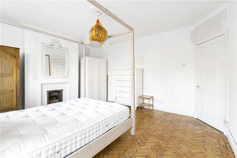 3 bedroom apartment to rent, Egliston Road, Putney, SW15