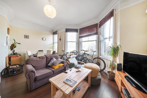 3 bedroom flat for sale, Fairlawn Mansions, New Cross Road, New Cross, London,  SE14