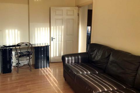1 bedroom flat to rent - High Street, Acton