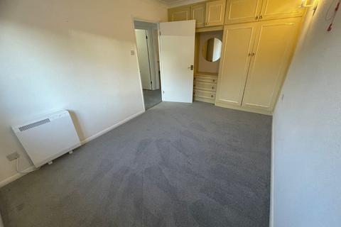 1 bedroom flat for sale, Pilots Place, Gravesend, Kent, DA12