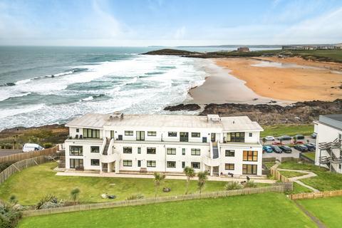 2 bedroom penthouse for sale, North Esplanade Road, Newquay, Cornwall