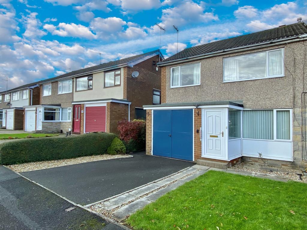 Ashbourne Drive, Cleckheaton, BD19 3 bed semidetached house for sale