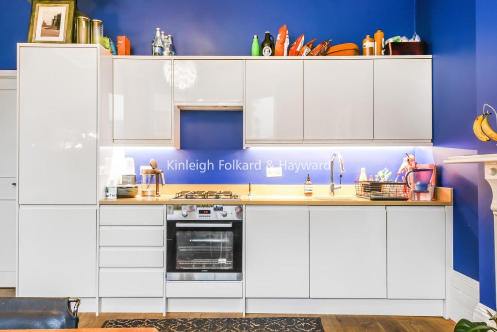 60bfd3e8f-c0ce-40...