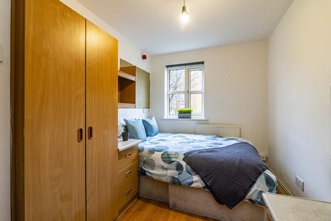 6 bedroom townhouse to rent, 31 Denison Court Denison street, Nottingham, NG7 3PH
