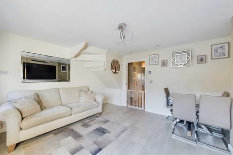 15 Bunting Close, Hemel Hempstead, HP3 0FX