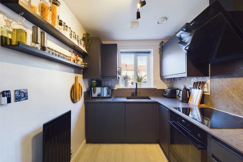 15 Bunting Close, Hemel Hempstead, HP3 0FX