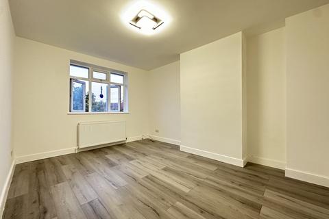 31a Truslove Road, London, SE27 0QG