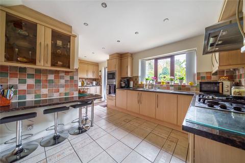 21 Ashwood Drive, Royton, Oldham, OL2 5TW