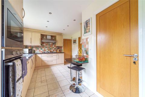 21 Ashwood Drive, Royton, Oldham, OL2 5TW