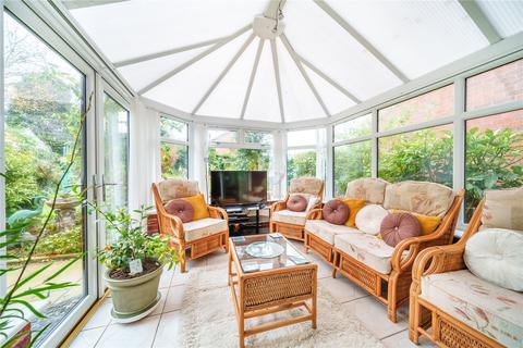 21 Ashwood Drive, Royton, Oldham, OL2 5TW