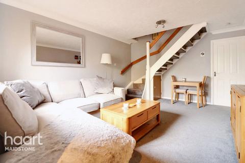 2 bedroom terraced house for sale - Hawkes Road, Aylesford