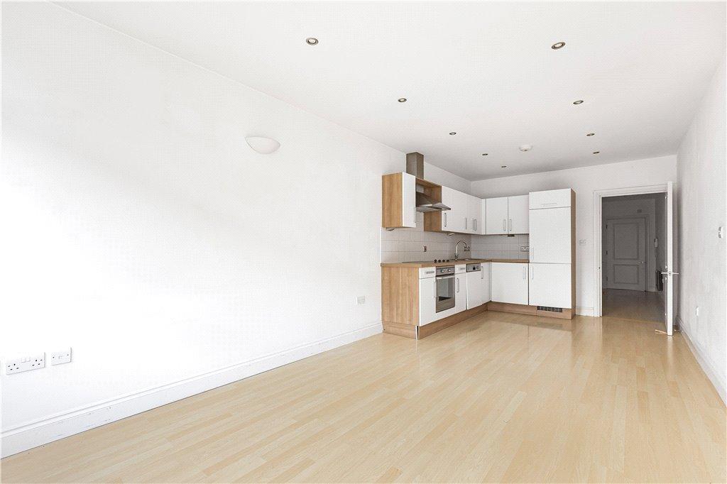 Reception/Kitchen