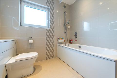 9 Bellman Avenue, Gravesend, DA12 1RF