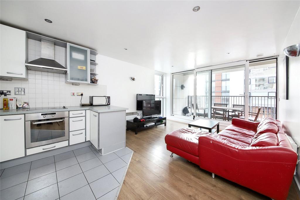 Kitchen/Living Area