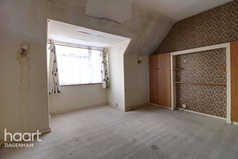 38 Talbot Road, Dagenham, RM9 6HR