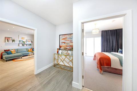 2 bedroom apartment for sale - Merrielands Crescent, Dagenham, Essex, RM9