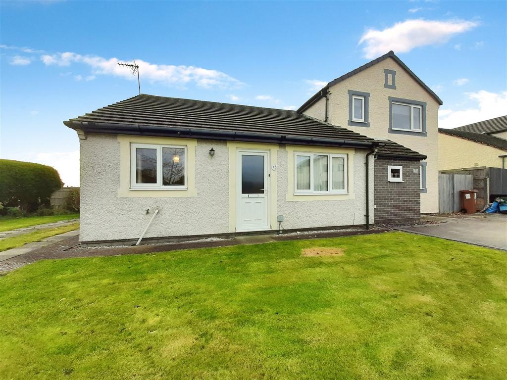 Maes Offa, Trelawnyd, Flintshire LL18... 2 bed semi-detached bungalow ...