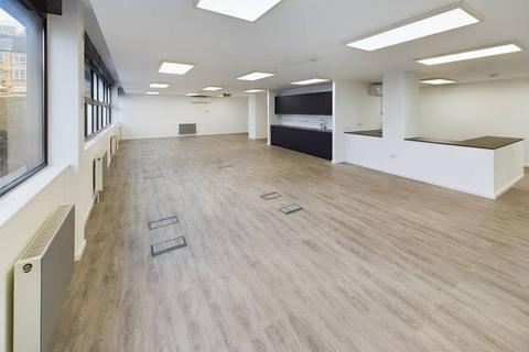 Office for sale - Unit 2, 9 Bell Yard Mews SE1, Unit 2, 9 Bell Yard Mews, London, SE1 3UY