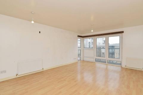 215/5 Granton Road, Edinburgh, EH5 1HD