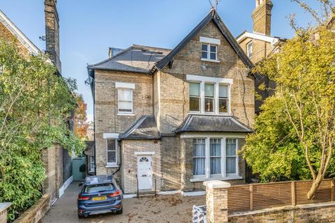 2 bedroom flat for sale, Priory Road, South Hampstead