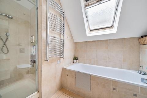 2 bedroom flat for sale, Priory Road, South Hampstead