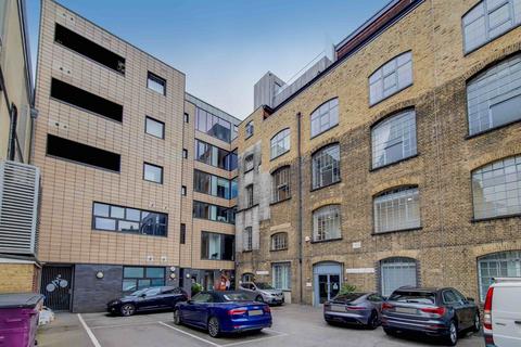 Office to rent, Unit 2, 9 Bell Yard Mews, SE1, Unit 2, 9 Bell Yard Mews, London, SE1 3UY