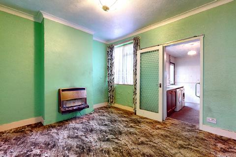 2 bedroom terraced house for sale - 25 South View Road, Grays