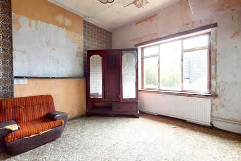 2, Meadowside Puller Road, Barnet, EN5 4HB