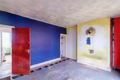 18 Hartley Avenue, Leeds, LS6 2LP