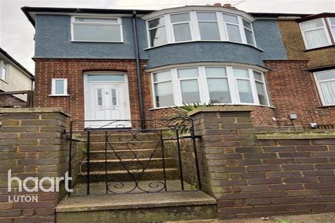 3 bedroom semi-detached house to rent, Milton Road, Luton