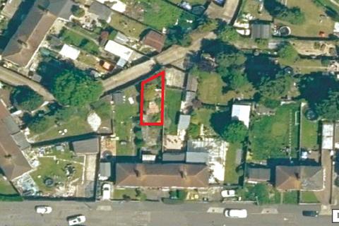 Land for sale - Land to the Rear of 3 Moore Avenue, Tilbury