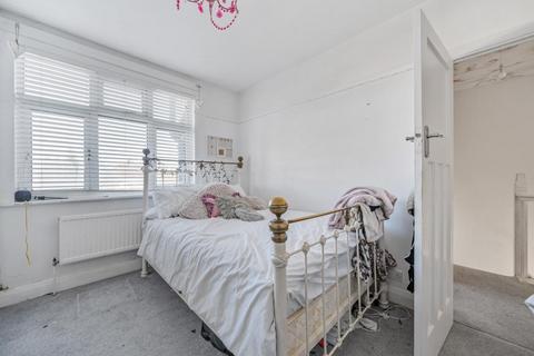 8 Linden Leas, West Wickham, BR4 0SE