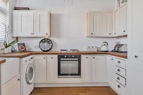 8 Linden Leas, West Wickham, BR4 0SE