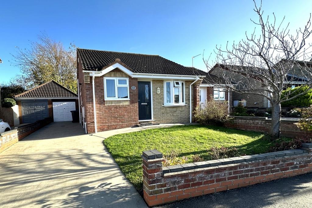 Beautifully Presented Bungalow For Sale