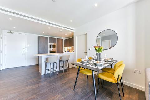 2 bedroom apartment to rent, Nine Elms Lane, London, SW11