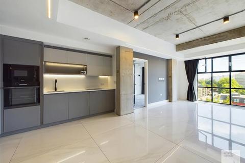 2 bedroom apartment to rent, Apt 5.04 :: One Silk Street