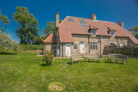 2, The Cottages Cartoft, Kirkbymoorside, York, YO62 6NU